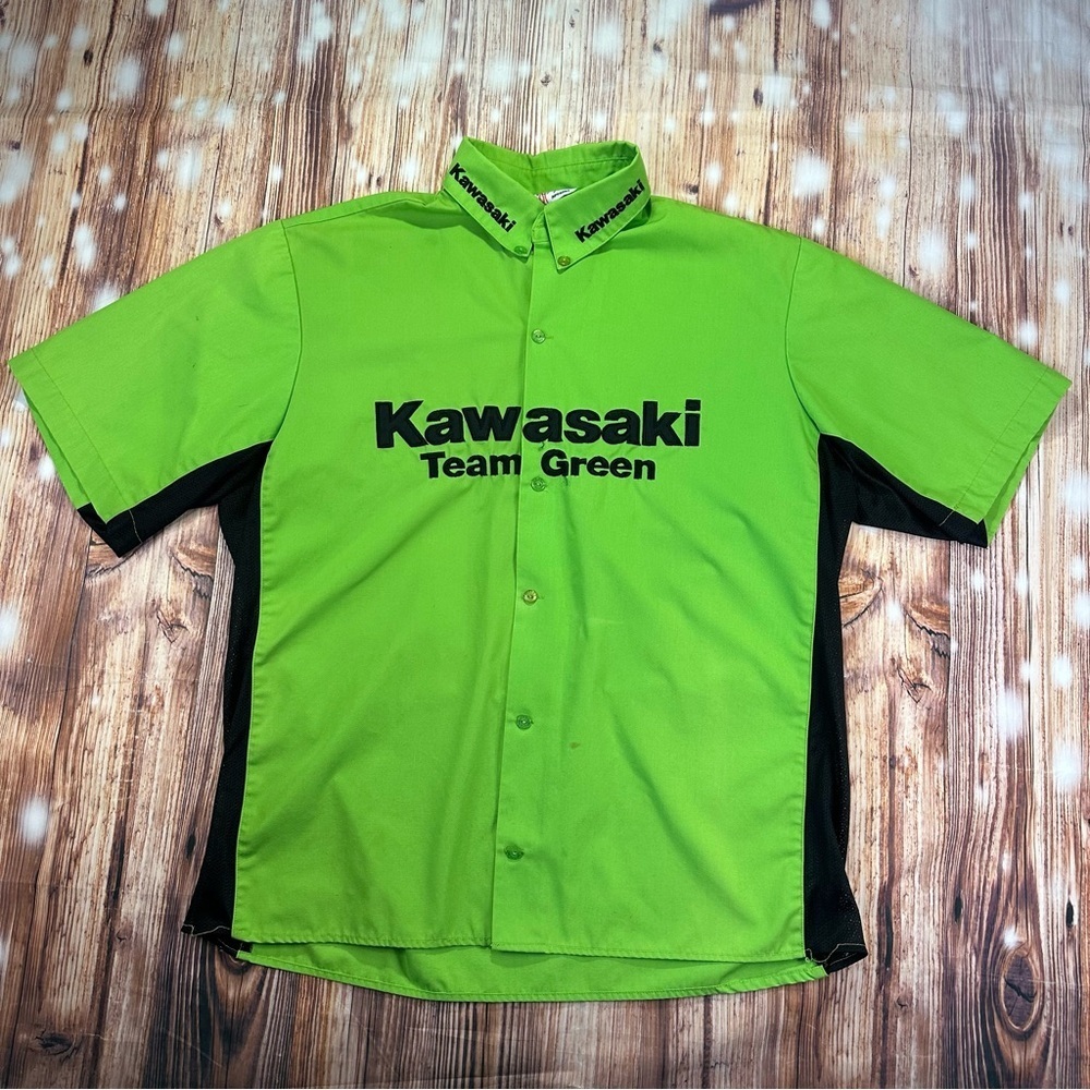 VTG Grand Prix Kawasaki Racing Men's Short Sleeve Button Up Shirt Sz Medium
